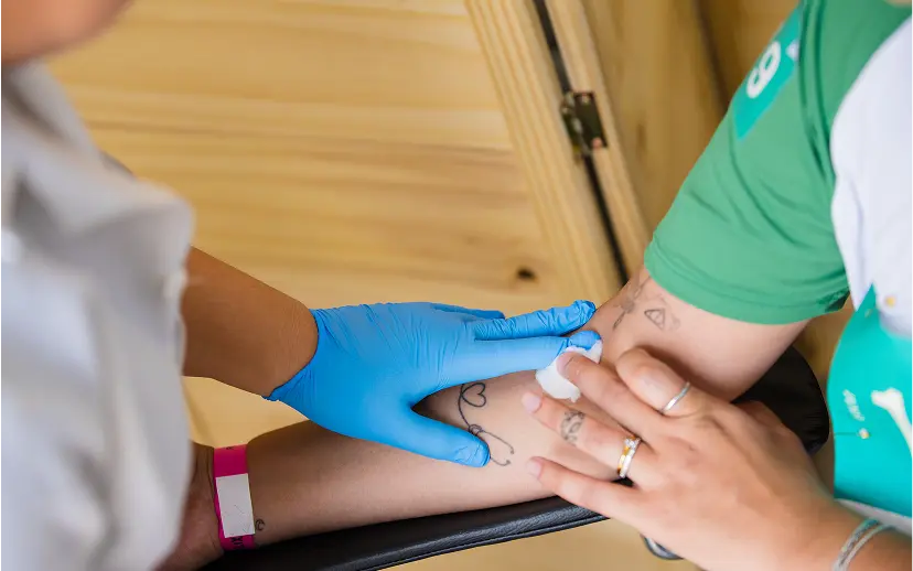 Trial Access Partner discussing clinical trials with a patient